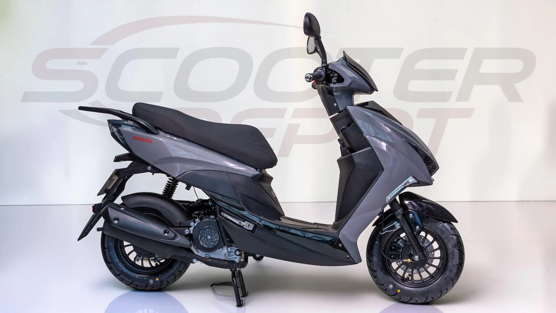 TNT Dixon Gris Nardo 2026 : Scooter 50cc Connecté Euro 5+